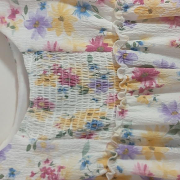 B. Smart Floral Pattern Dress Size 0 - Picture 8 of 13